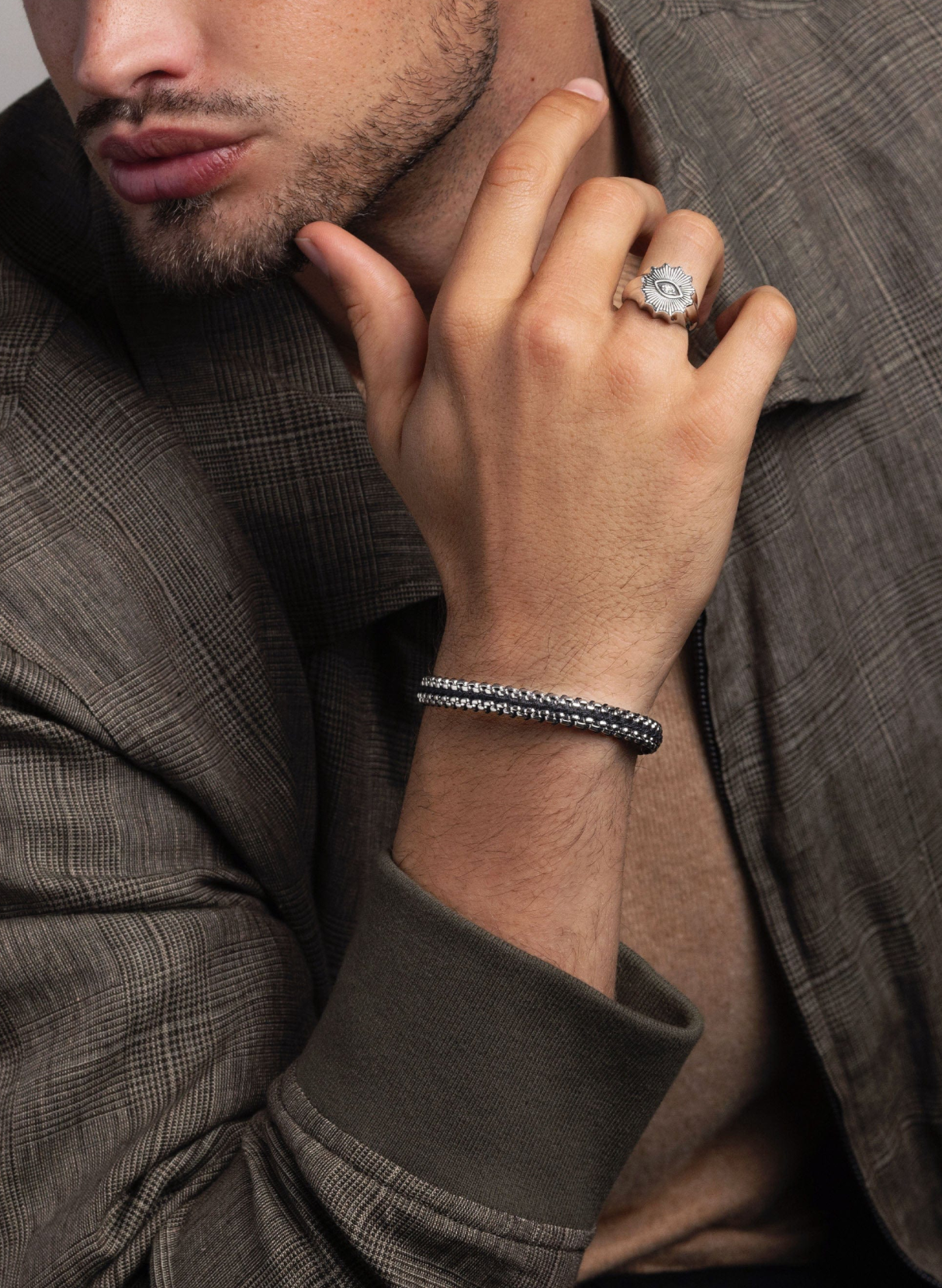 Black Woven Box Chain Bracelet in Silver